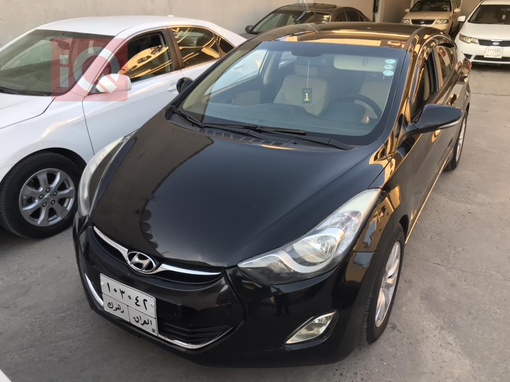 هیوندای ئەلەنترا